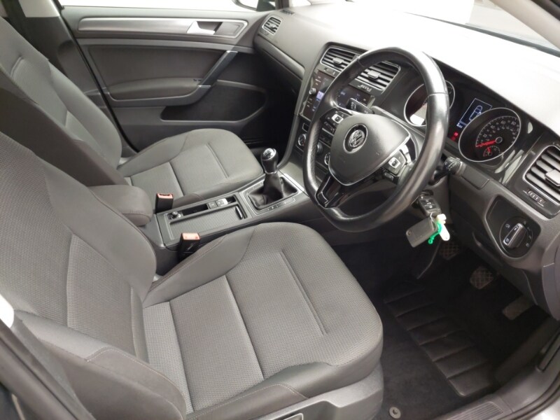 Used Volkswagen Golf 2018 for sale - 77284402: Photo 13