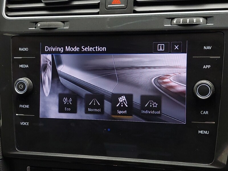 Used Volkswagen Golf 2018 for sale - 77284402: Photo 16