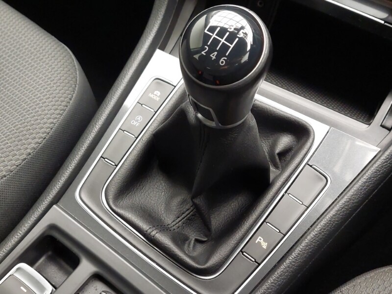 Used Volkswagen Golf 2018 for sale - 77284402: Photo 17