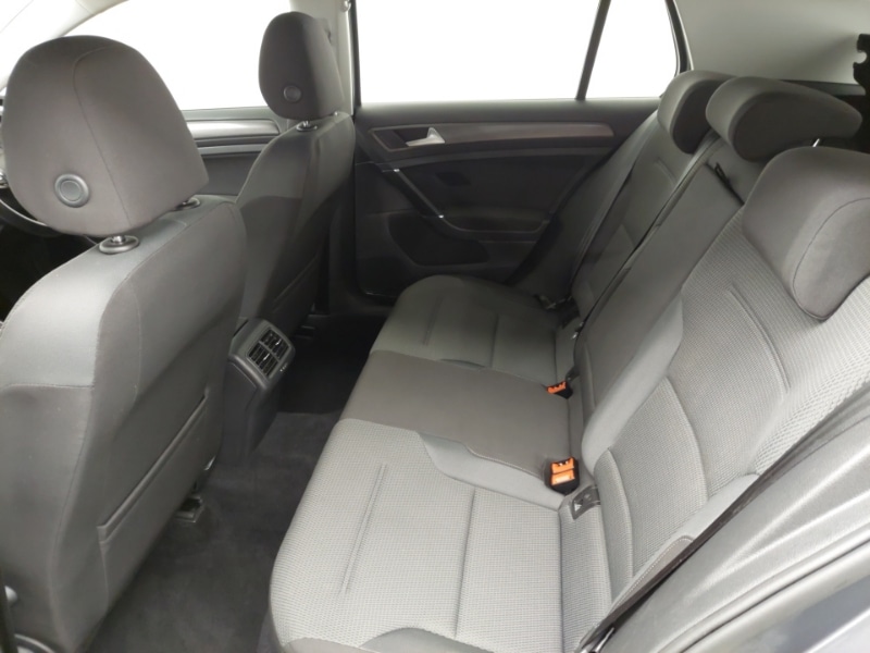 Used Volkswagen Golf 2018 for sale - 77284402: Photo 6