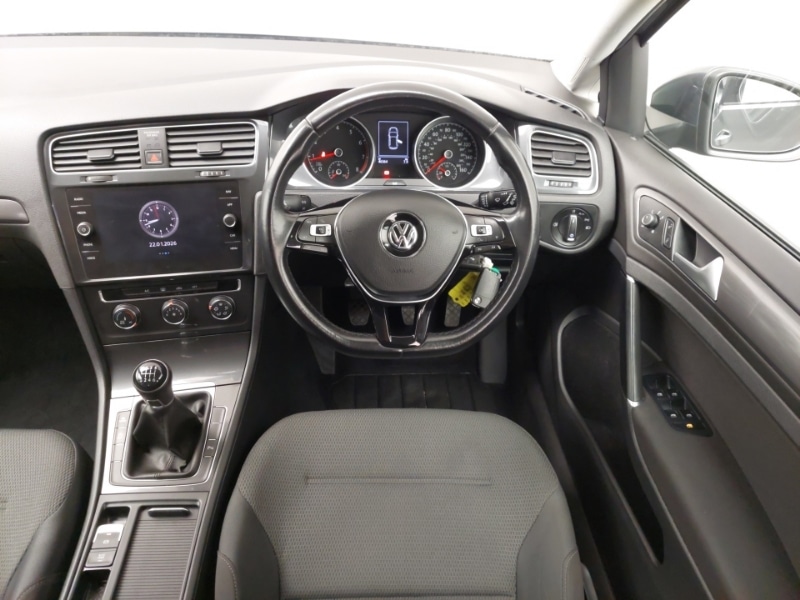 Used Volkswagen Golf 2018 for sale - 77284402: Photo 7