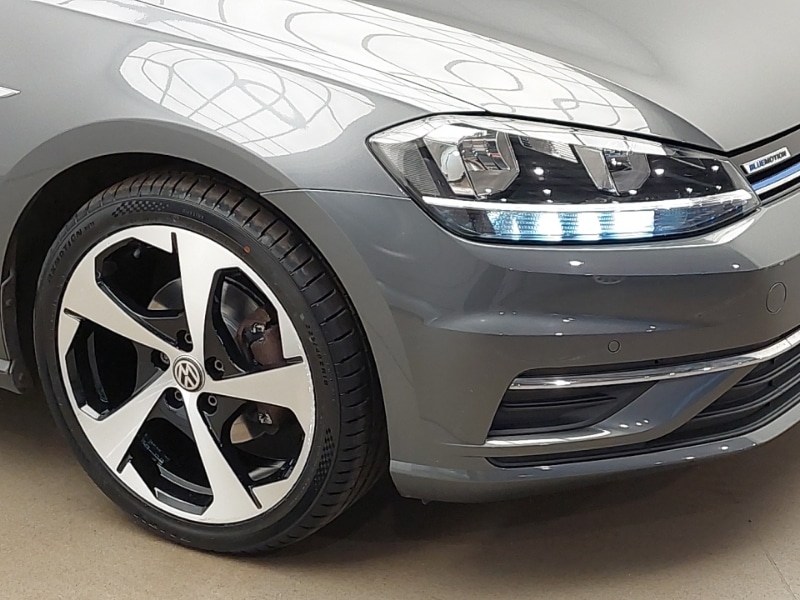 Used Volkswagen Golf 2018 for sale - 77284402: Photo 9