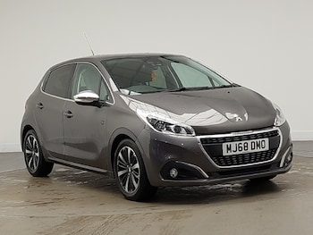 Used Peugeot 208 2018 for sale - 78642361: Photo