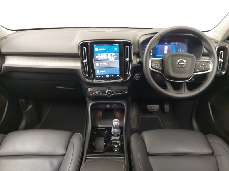 Used Volvo XC40 2024 for sale - 77070045: Photo 2