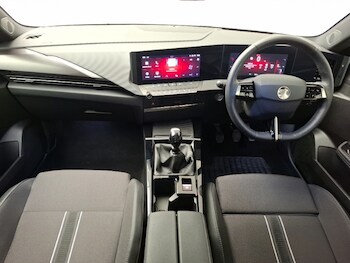 Used Vauxhall Astra 2025 for sale - 77197396: Photo