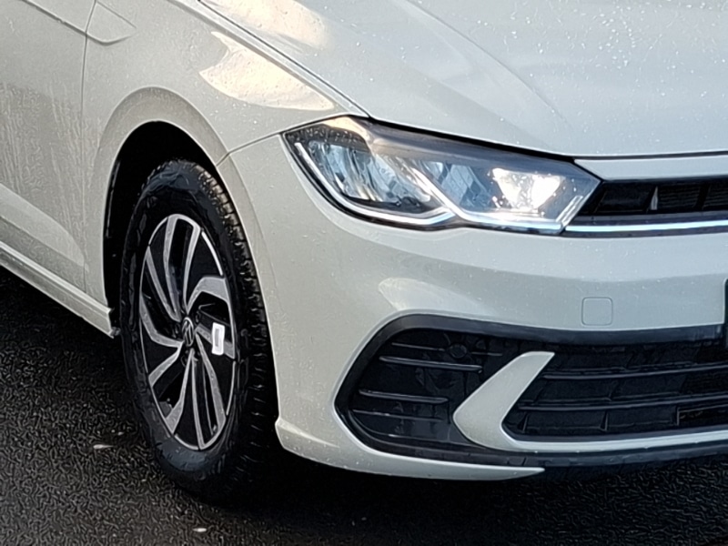 Used Volkswagen Polo 2024 for sale - 76403841: Photo 9