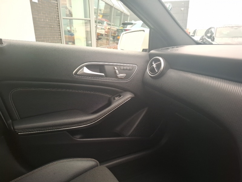 Used Mercedes-Benz A-Class 2018 for sale - 76498071: Photo 19