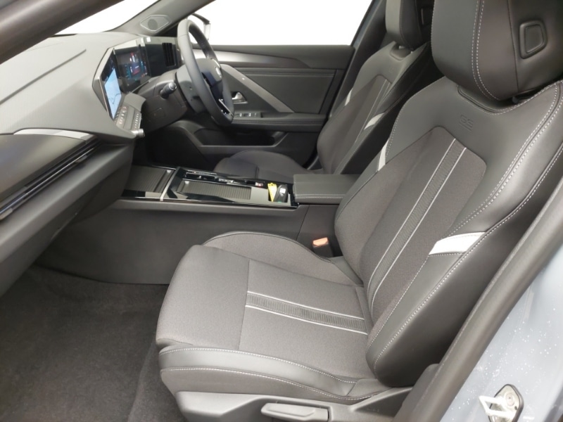 Used Vauxhall Astra 2025 for sale - 76533147: Photo 5