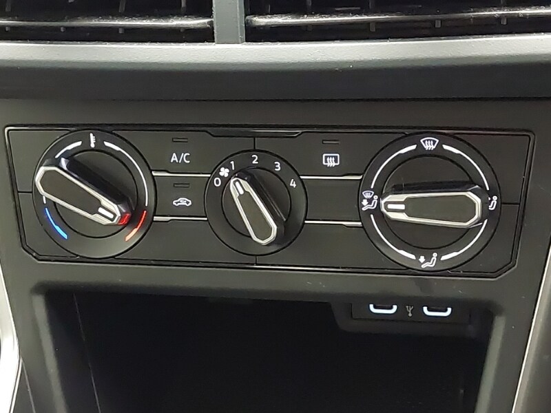 Used Volkswagen Polo 2023 for sale - 77209072: Photo 14