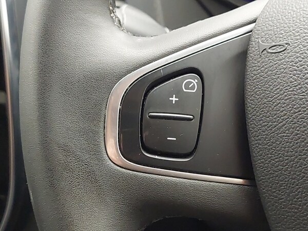 Used Renault Captur 2019 for sale - 76229996: Photo 18