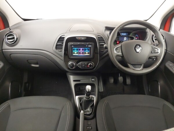 Used Renault Captur 2019 for sale - 76229996: Photo 2