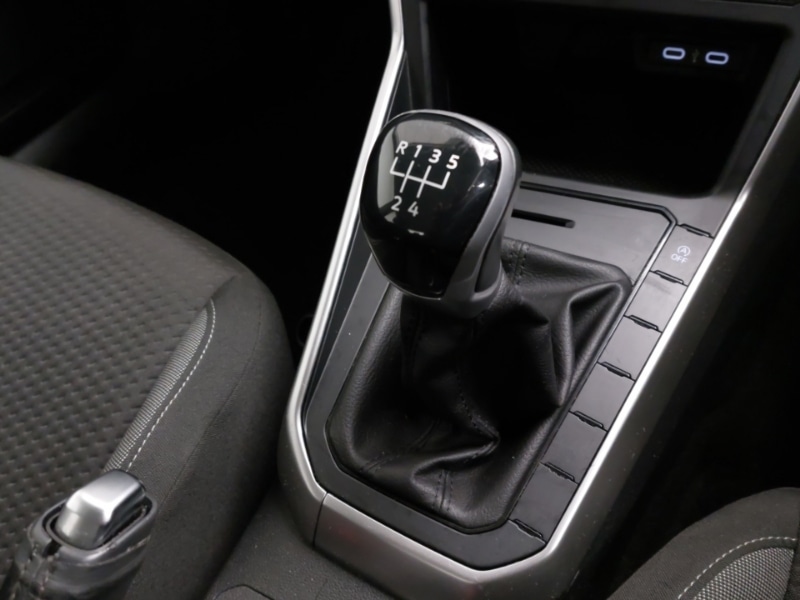 Used Volkswagen Polo 2024 for sale - 77740514: Photo 14