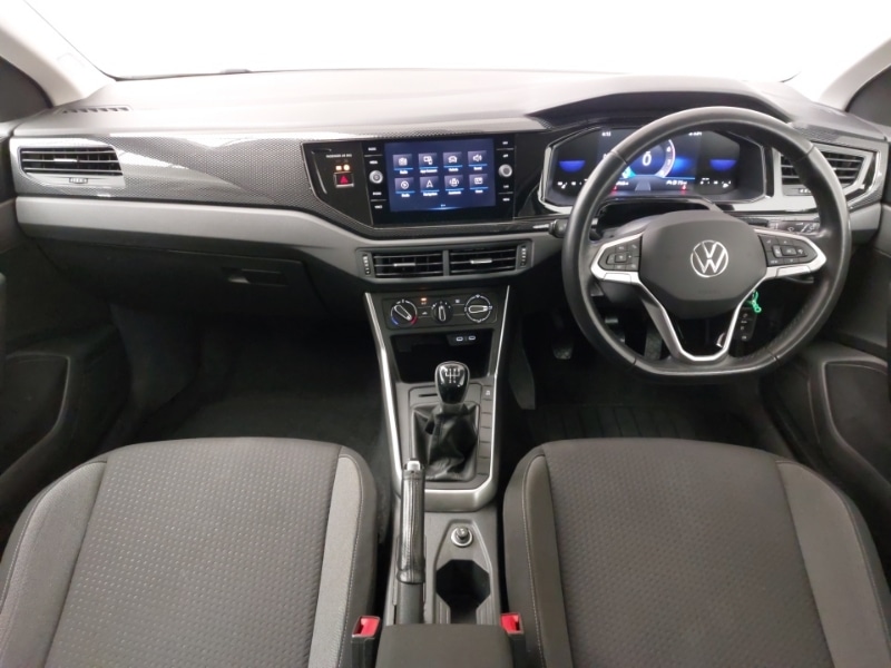 Used Volkswagen Polo 2024 for sale - 77740514: Photo 2