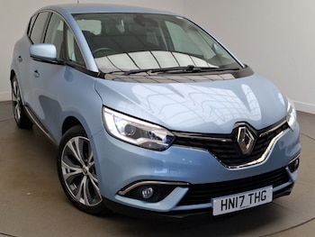 2017 - 1.6 dCi Dynamique Nav 5dr