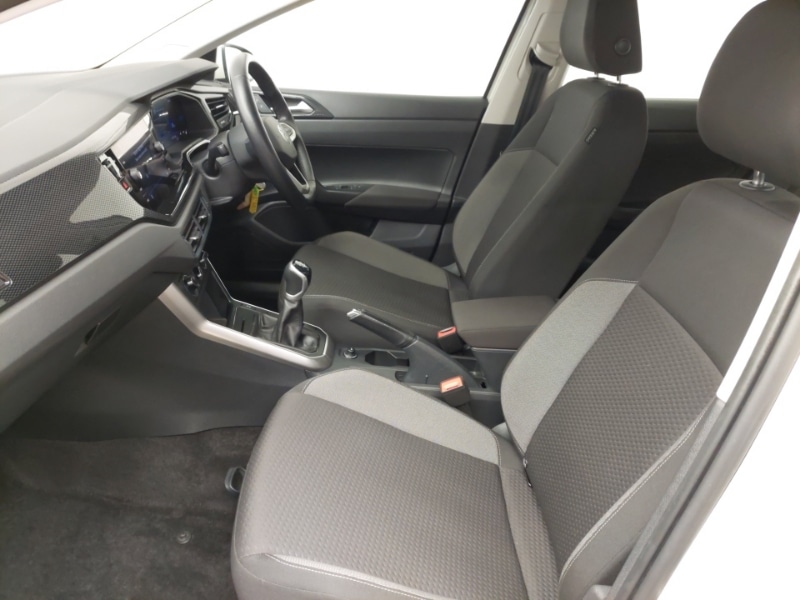 Used Volkswagen Polo 2024 for sale - 77815813: Photo 5