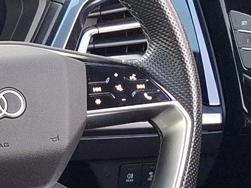 Used Audi Q4 e-tron 2022 for sale - 76556415: Photo 11