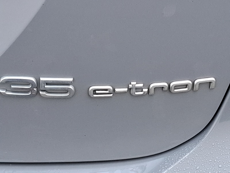 Used Audi Q4 e-tron 2022 for sale - 76556415: Photo 15