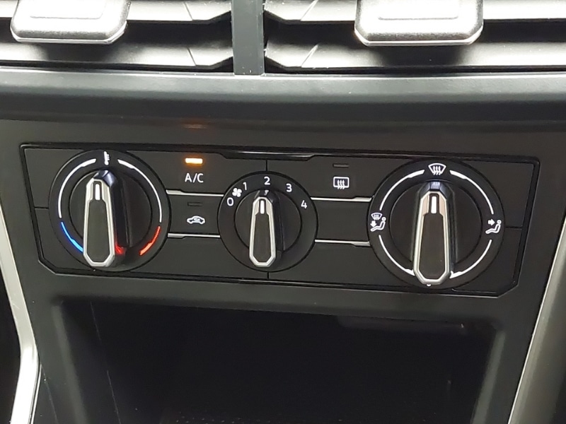 Used Volkswagen Polo 2023 for sale - 77627939: Photo 14