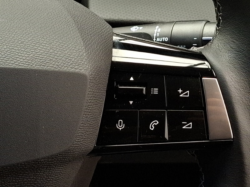 Used Vauxhall Astra 2023 for sale - 78079839: Photo 18