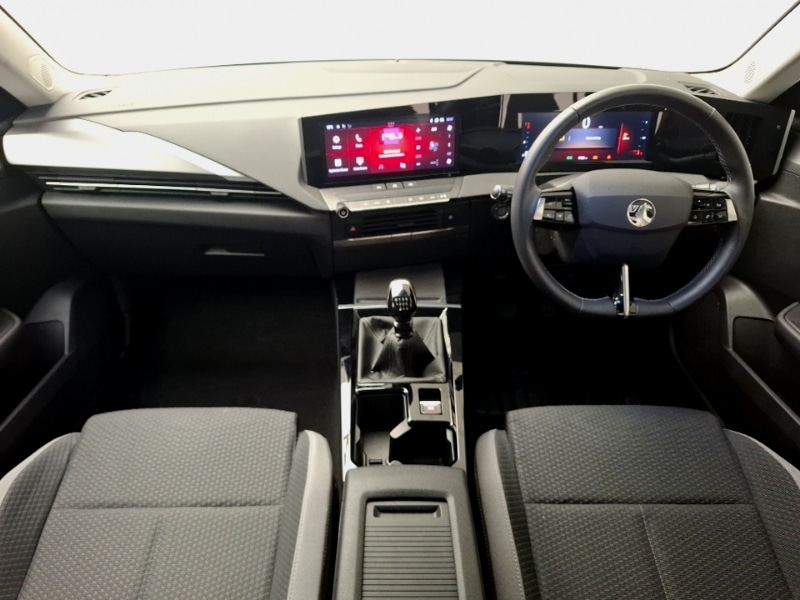 Used Vauxhall Astra 2023 for sale - 78079839: Photo 2