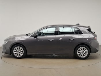 Used Vauxhall Astra 2023 for sale - 78079839: Photo