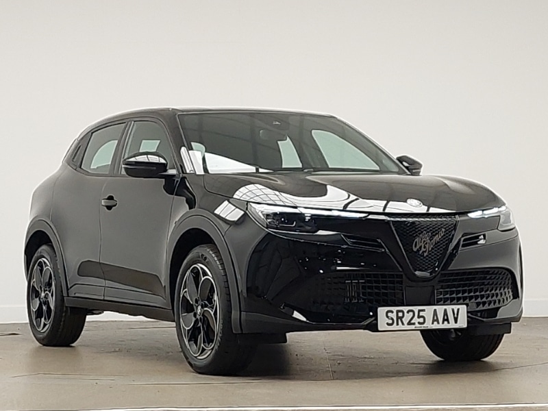 Used Alfa Romeo Junior 2025 for sale - 76383878: Photo 1