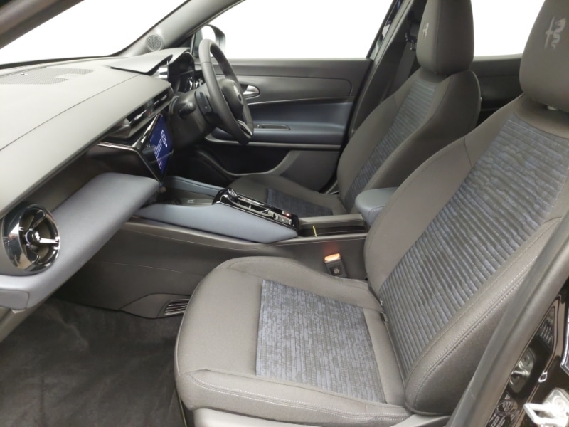 Used Alfa Romeo Junior 2025 for sale - 76383878: Photo 5