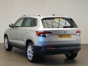 Used Skoda Karoq 2019 for sale - 77530722: Photo