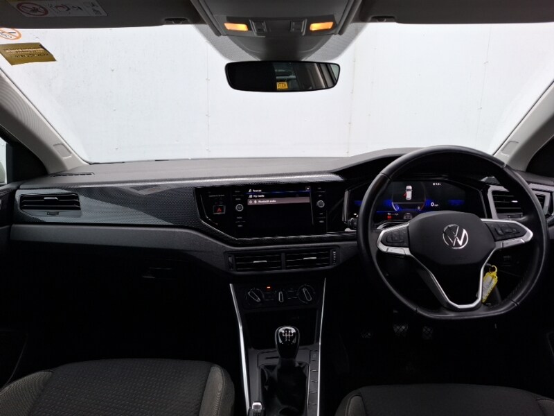 Used Volkswagen Polo 2023 for sale - 76651749: Photo 2