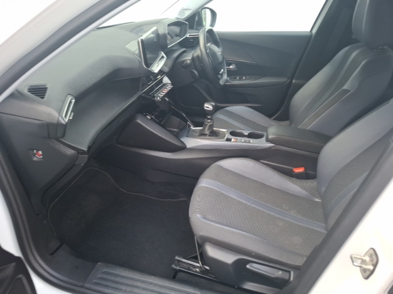 Used Peugeot 2008 2020 for sale - 76651772: Photo 5