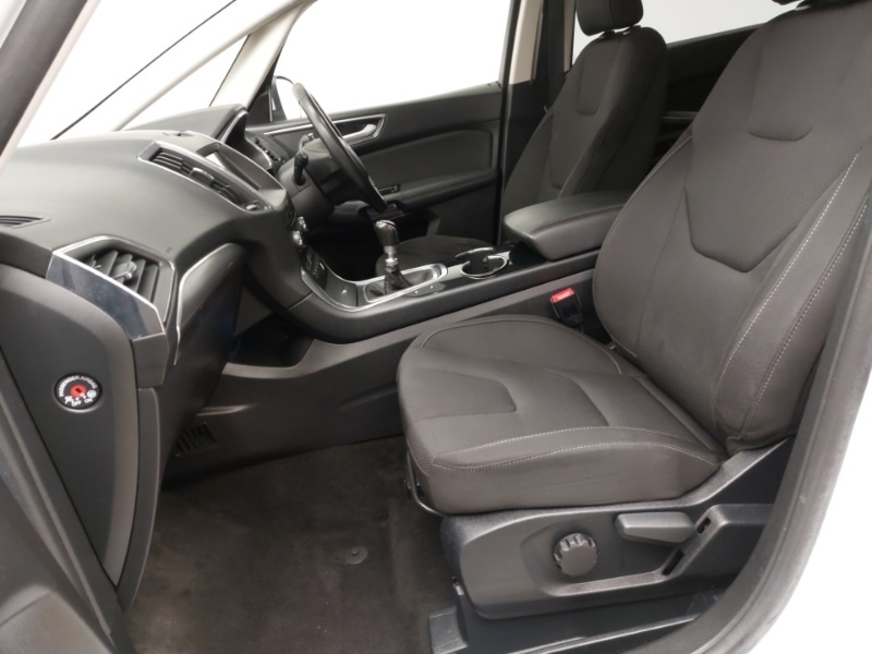 Used Ford S-Max 2019 for sale - 77797470: Photo 5