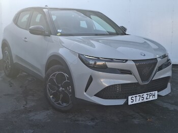 Used Alfa Romeo Junior 2025 for sale - 77790563: Photo