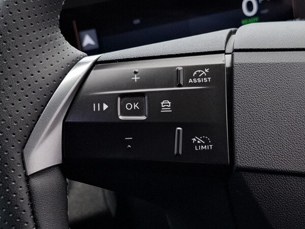 Used Vauxhall Grandland 2024 for sale - 75065835: Photo 18