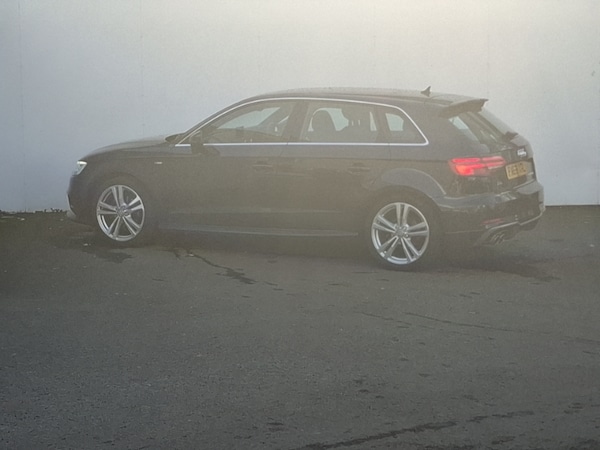 Used Audi A3 2018 for sale - 76230080: Photo 4