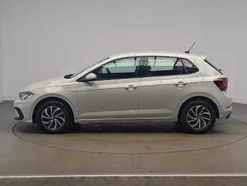 Used Volkswagen Polo 2024 for sale - 79157371: Photo