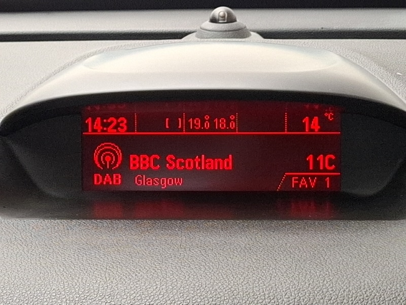 Used Vauxhall Mokka 2015 for sale - 77815815: Photo 10