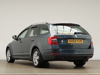 Used Skoda Octavia 2018 for sale - 77004349: Photo