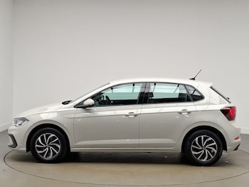 Used Volkswagen Polo 2024 for sale - 78865602: Photo