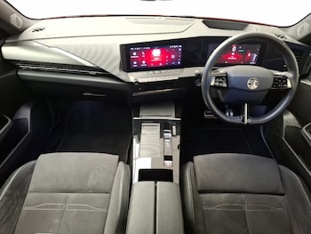 Used Vauxhall Astra 2024 for sale - 77047235: Photo