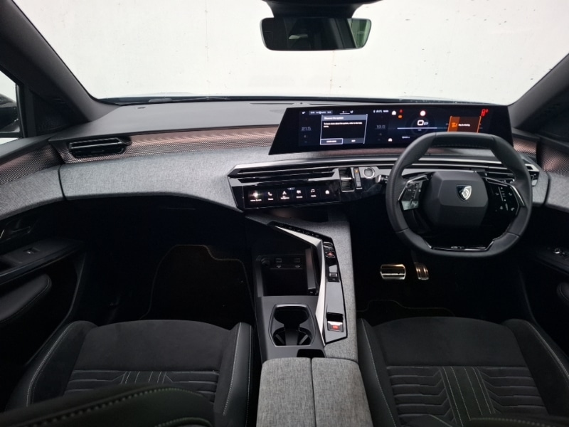 Used Peugeot 5008 2024 for sale - 76834050: Photo 2