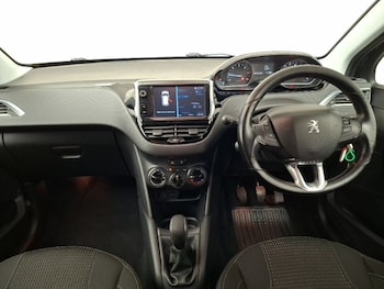 Used Peugeot 208 2017 for sale - 79419998: Photo