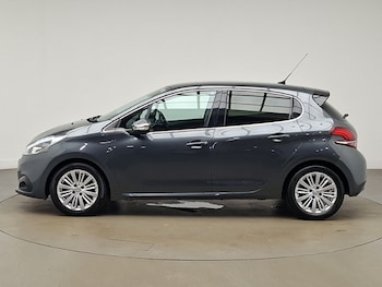 Used Peugeot 208 2017 for sale - 79419998: Photo
