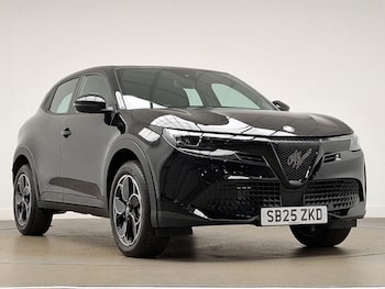 2025 - 1.2 Turbo Ibrida 5dr Auto