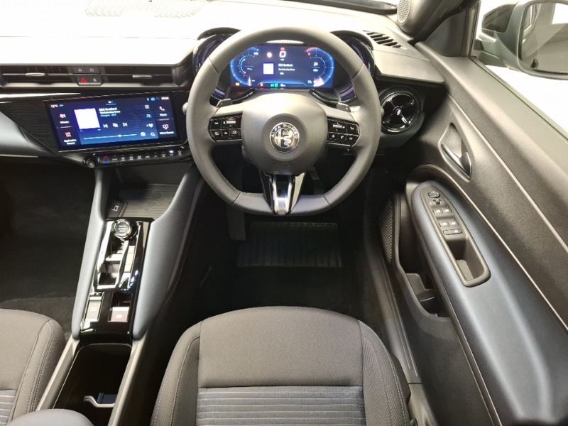 Used Alfa Romeo Junior 2025 for sale - 76375269: Photo 7