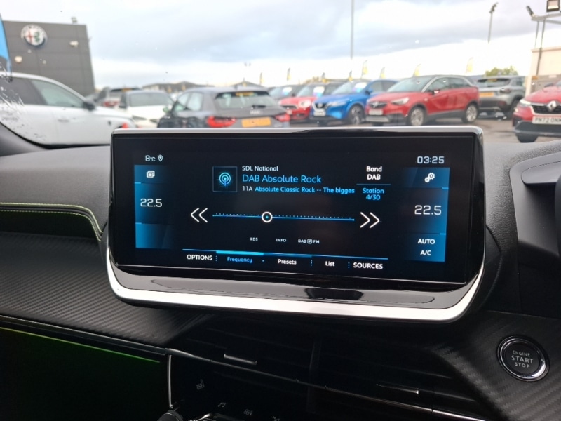 Used Peugeot 2008 2022 for sale - 76408101: Photo 13