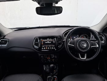 Used Jeep Compass 2019 for sale - 76947297: Photo