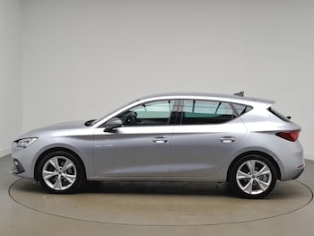 Used SEAT Leon 2023 for sale - 79447375: Photo