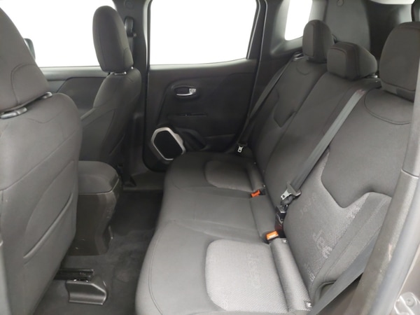 Used Jeep Renegade 2017 for sale - 76331535: Photo 6