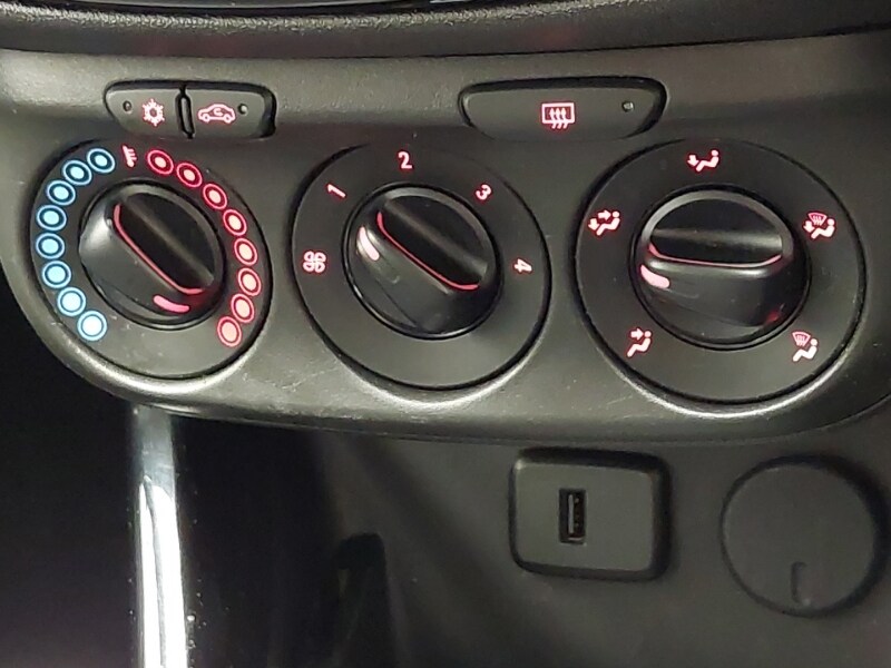 Used Vauxhall Corsa 2017 for sale - 77299727: Photo 14