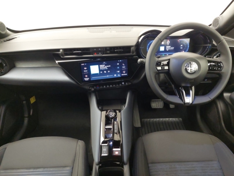 Used Alfa Romeo Junior 2025 for sale - 76543184: Photo 2